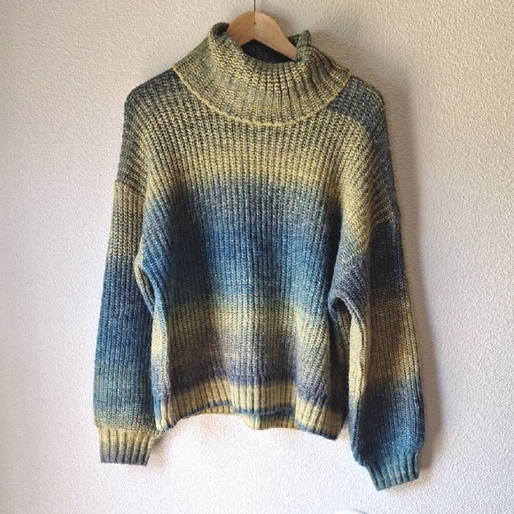 OLD NAVY Knitter Turtleneck Pullover Sweater Blue Green Size L - Picture 1 of 4